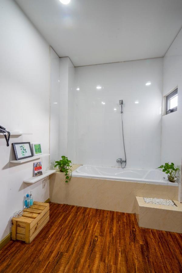 La Hotel Ho Chi Minh City Bagian luar foto
